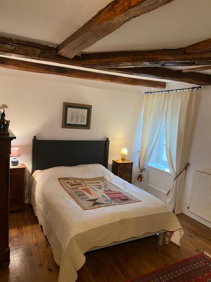 Le Pigeonnier De Saint-Loup Bed And Breakfast Exterior foto